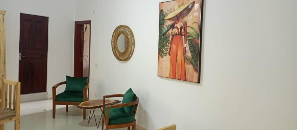 דקר Illiyin Boutique Hotel מראה חיצוני תמונה