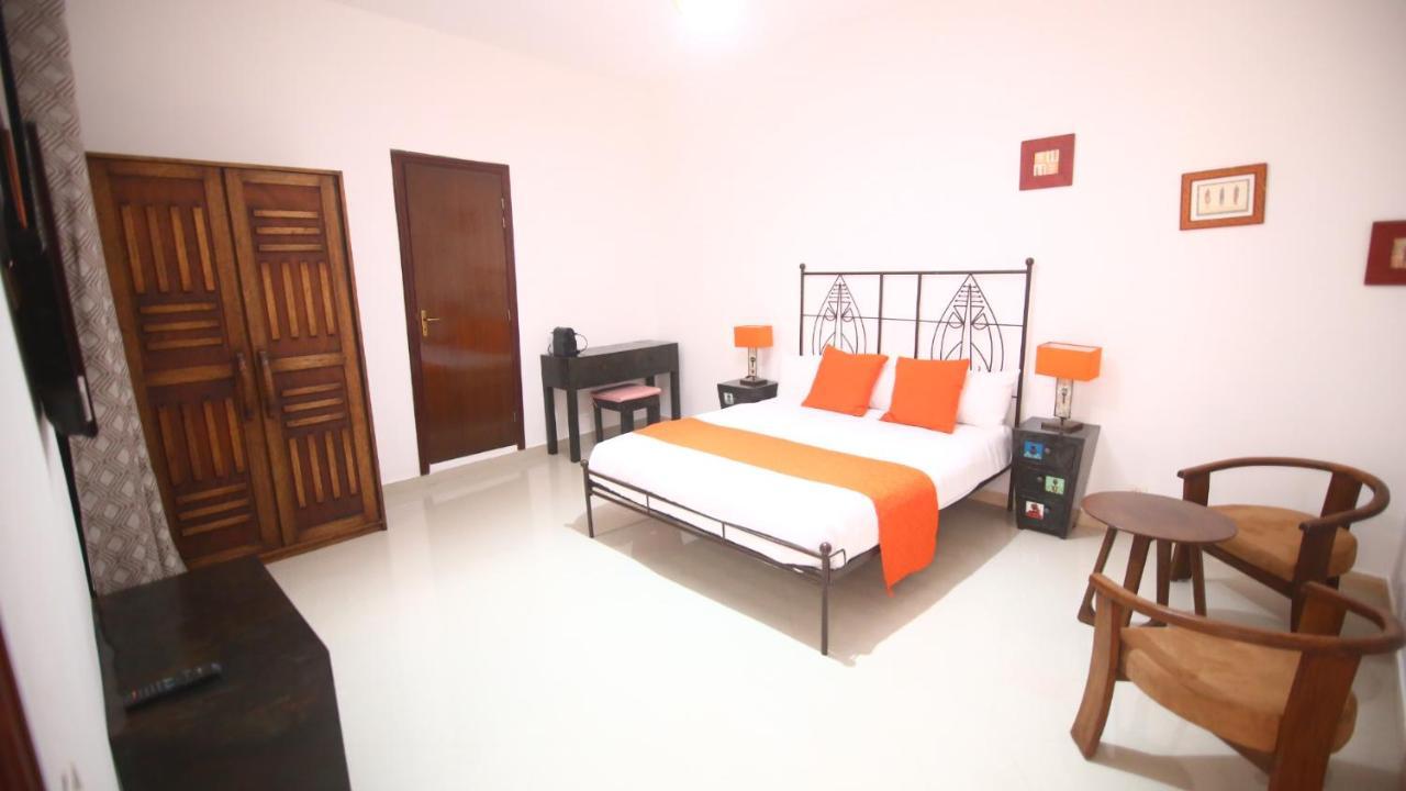דקר Illiyin Boutique Hotel מראה חיצוני תמונה