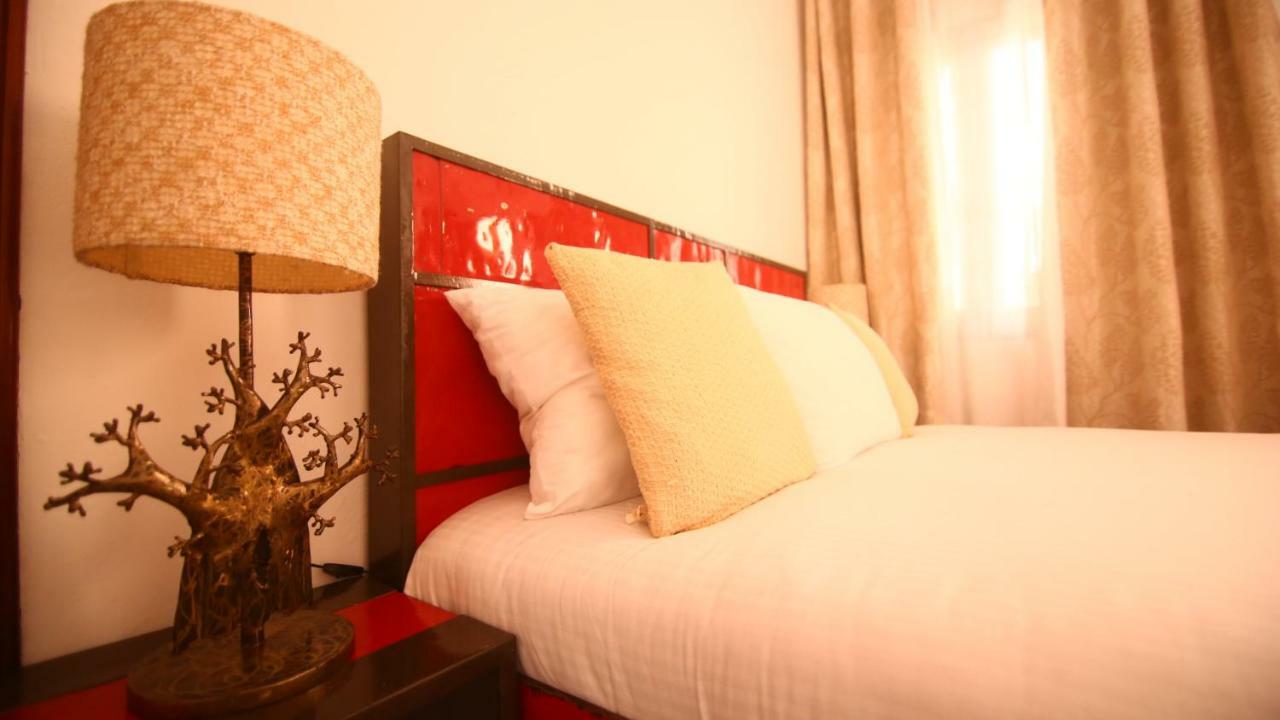 דקר Illiyin Boutique Hotel מראה חיצוני תמונה