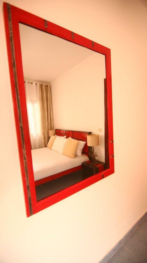 דקר Illiyin Boutique Hotel מראה חיצוני תמונה