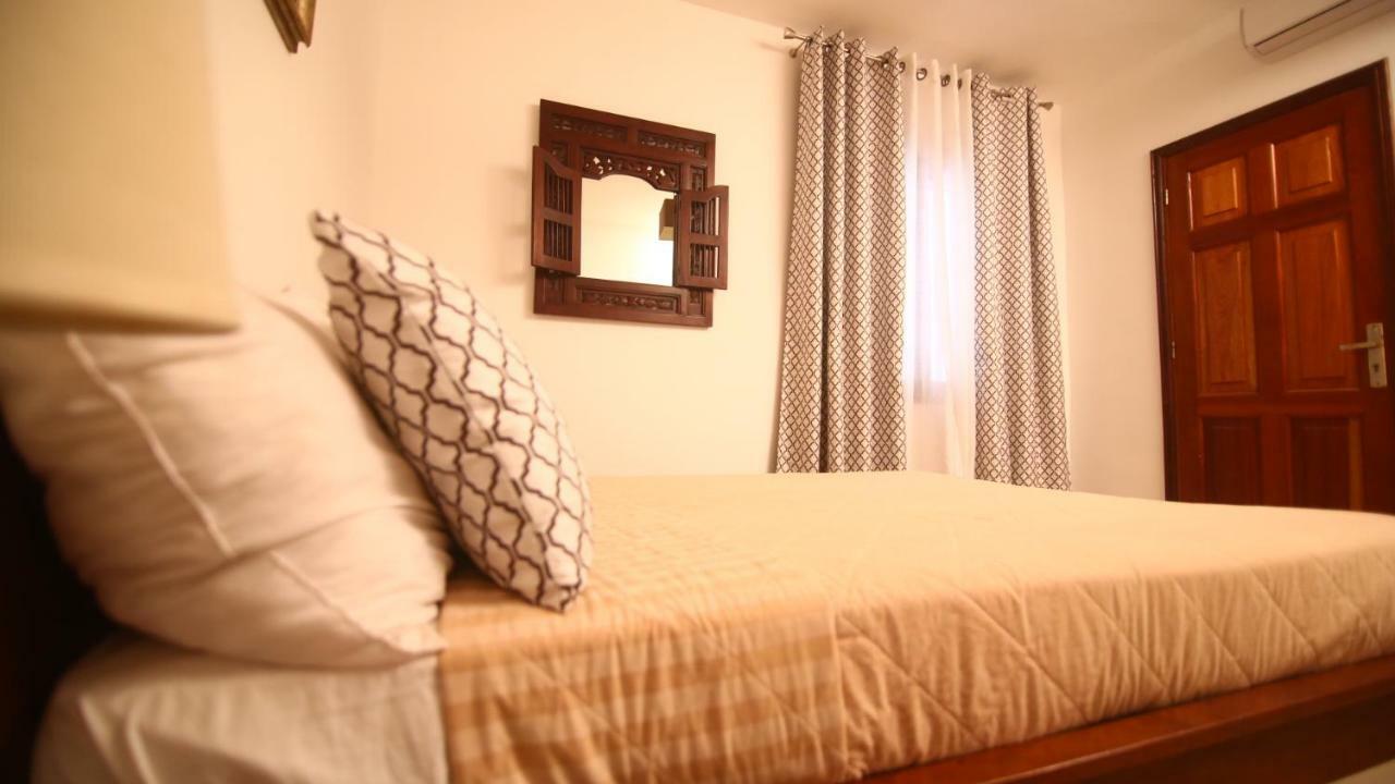 דקר Illiyin Boutique Hotel מראה חיצוני תמונה